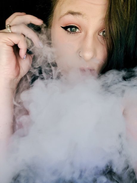 Miss MurDer perfect actress pictures