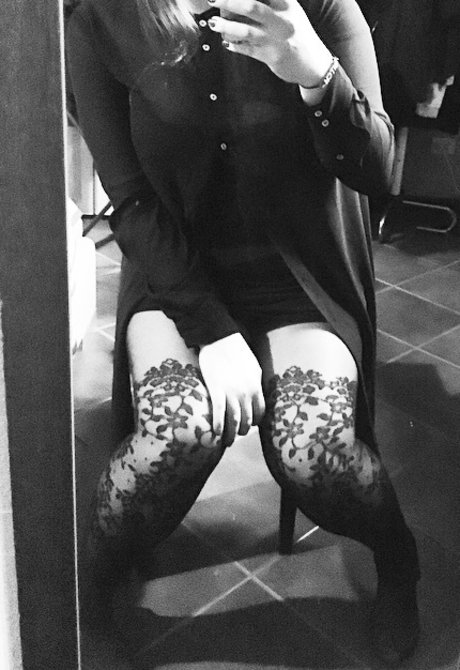 Miss Coco Satan hot model archive