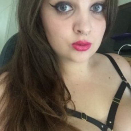 Miss Sallyx actress picture