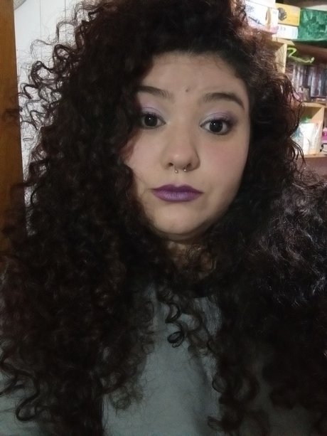 Miss poly high quality star pics