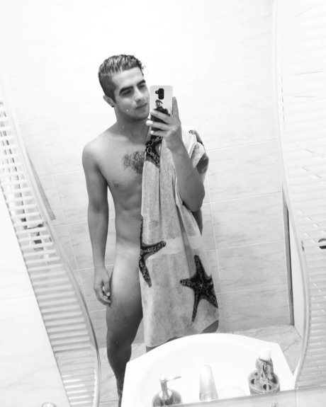 Nicko_ star perfect pictures