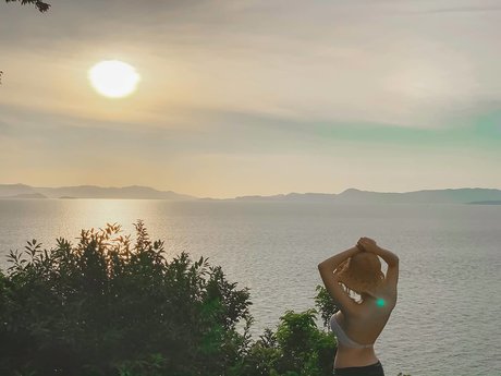 BINABINIE xxx star pictures