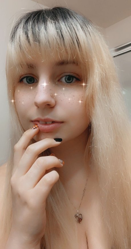 n i k i_ pornstar nudes archive