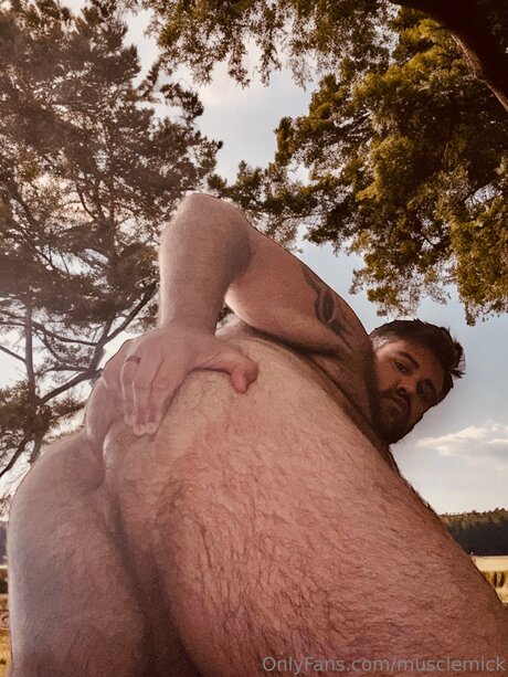 MuscleMick naked star photos