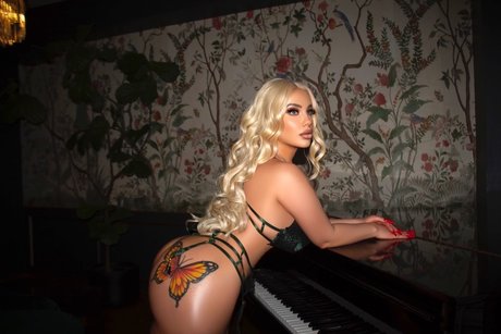 Mulani Butterfly VIP pornstar art image