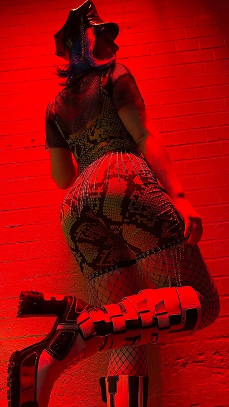 Nana Cruuz xxx star archive