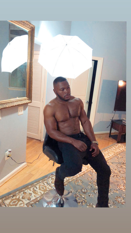 MrBachelor top model photos