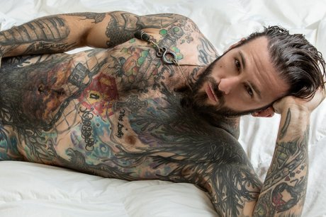 _NICK HAWK VIP model perfect images