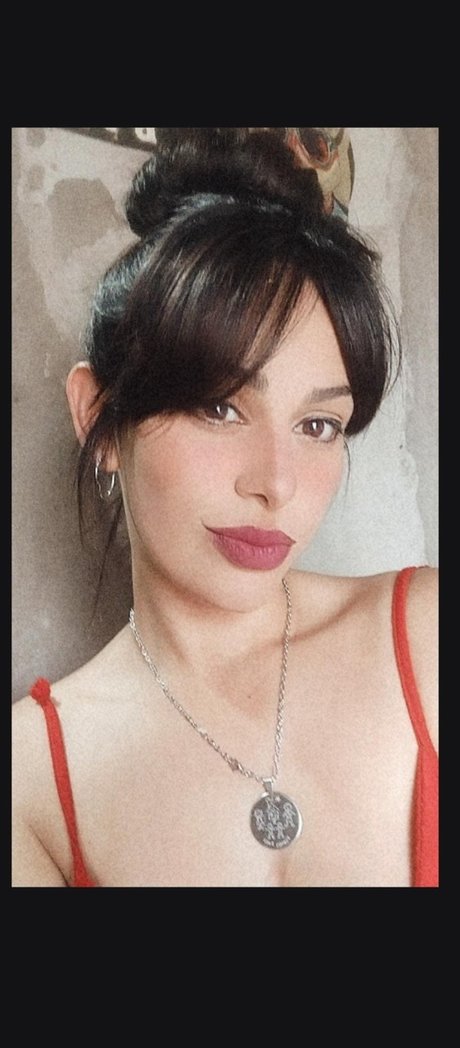 PinkyyNICC free actress gallery