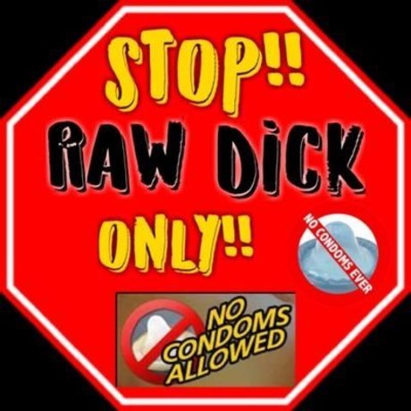 Non Binary Royal naked model photos