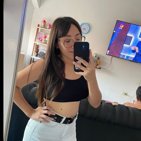 NattashaAmanda porn model img