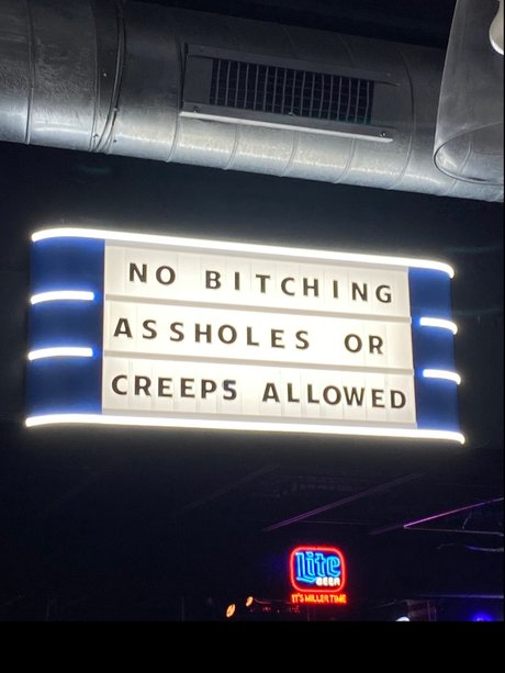 Natilie Rae adult model pic