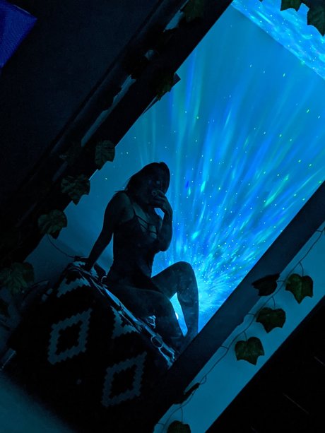 Nataly Fiore naked model galleries