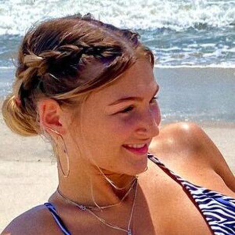 Urnotdreamingbaby naked actress photos