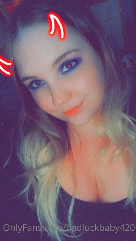badluckbaby420 pornstar sex img