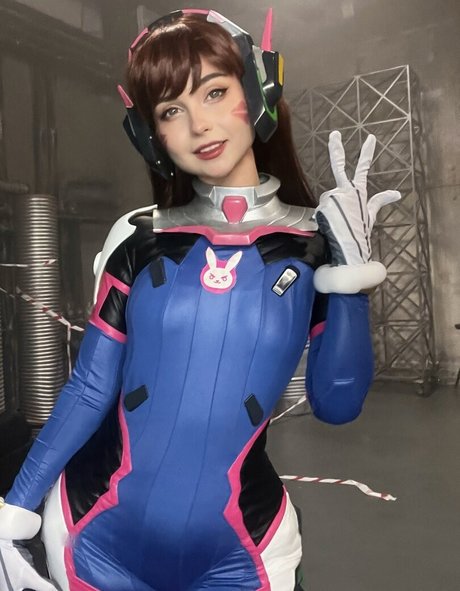 Maruxia exclusive model picture