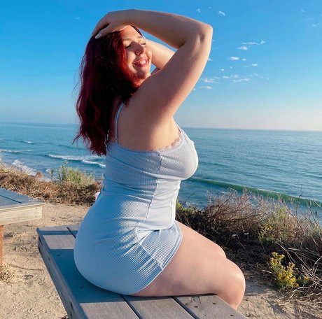 Gabgrillz pornographic model picture