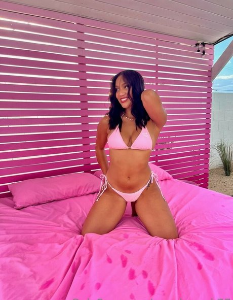 influencer girls onlyfans sexy pictures