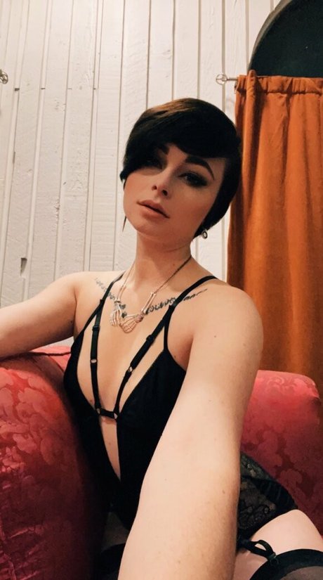 muscle nude onlyfans top archive