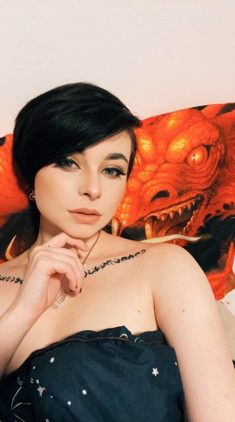 Harlihero best model pic