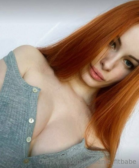 melanie fitbabe star nudes image