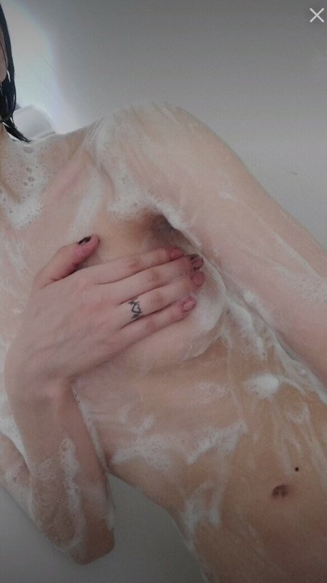 ittybittyloli sexy model images