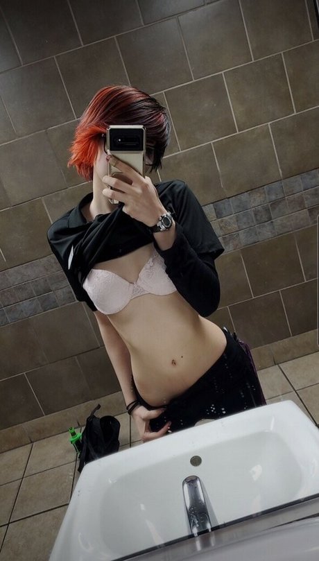 ittybittyloli exclusive model photo