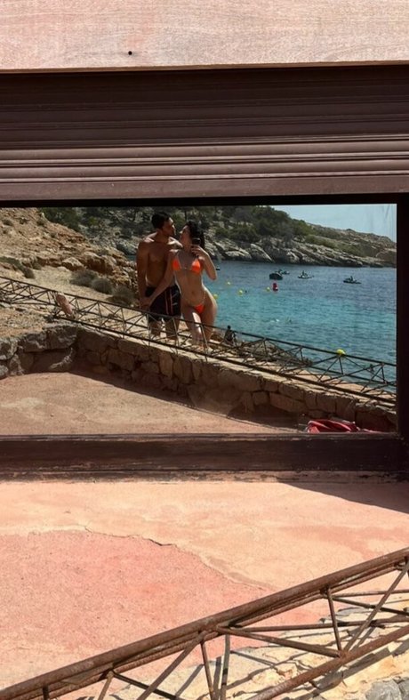 Aida Blanco model top galleries