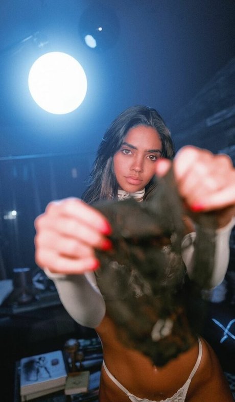 Arianny Negron nice star galleries