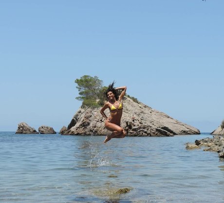 Ariadna Hafez pornstar art galleries