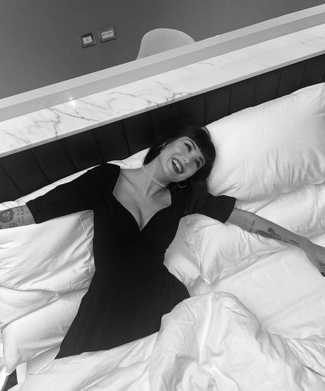 sexy anal onlyfans beautiful naked pictures