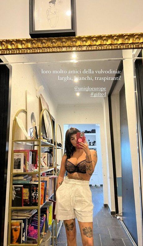 Giorgia Soleri perfect model pic