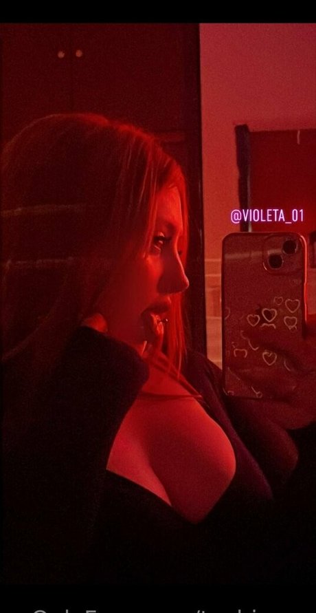 tuchinase model pretty pictures