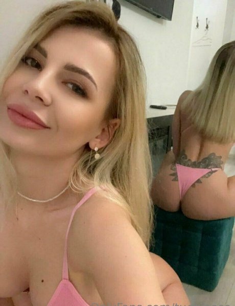 tuchinase pornstar sex pic
