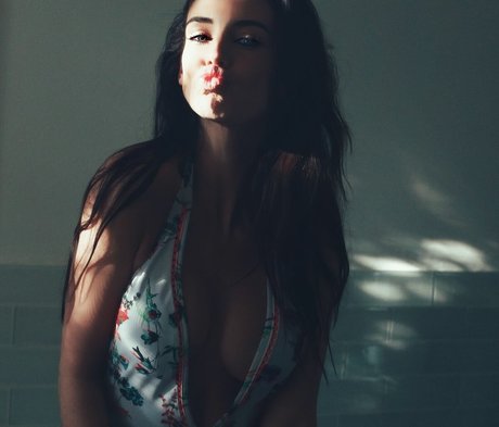 Jessica Lowndes naked model picture