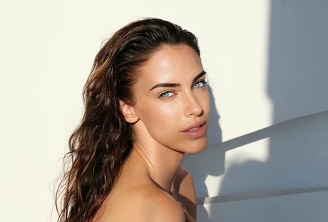 Jessica Lowndes high quality model img