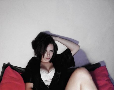 forbidden amara hd actress images