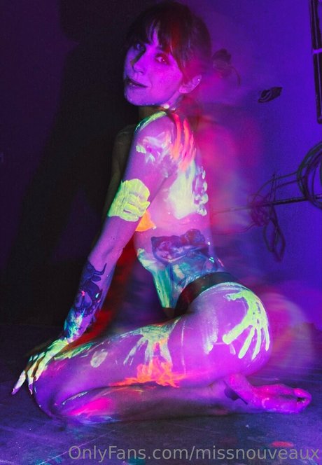 missnouveaux model nice image