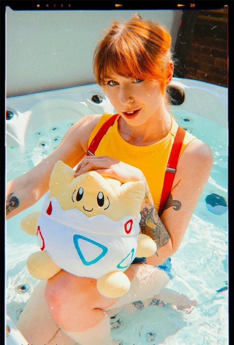 missnouveaux nice pornstar img