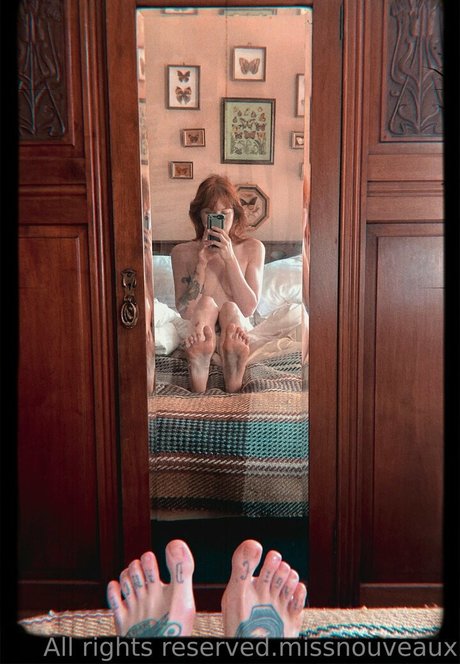 missnouveaux star sexy photo