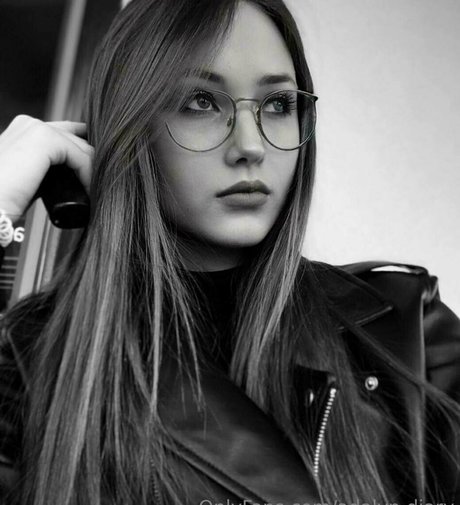 sexy mom onlyfans hot porn picture