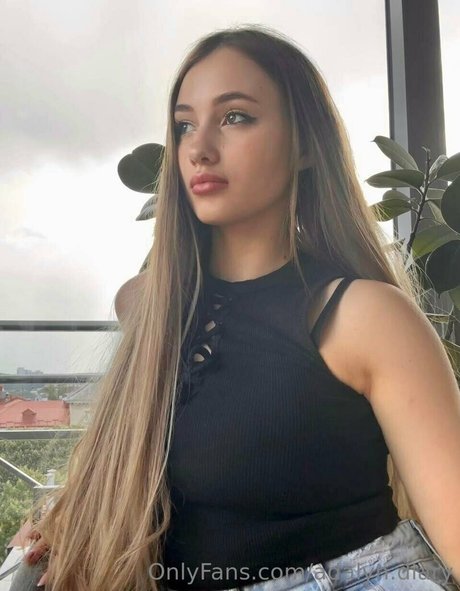 adalyn diary pornstar nice img