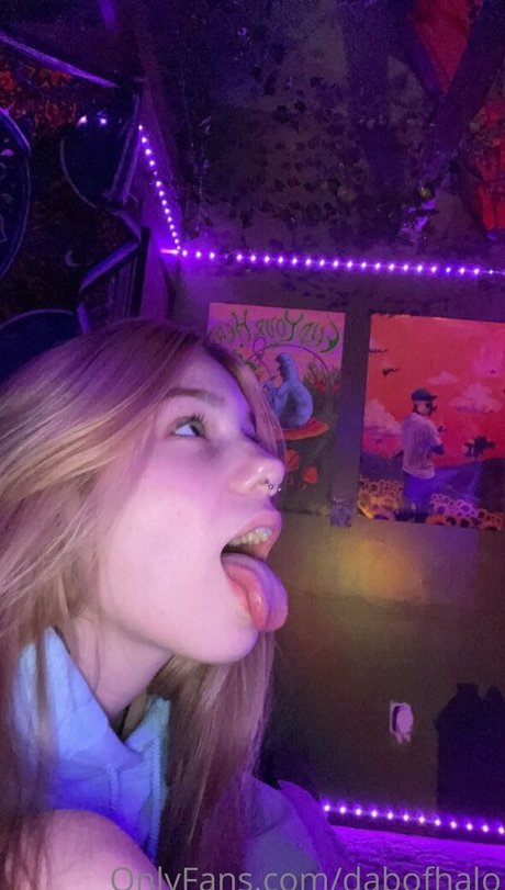 dabofhalo star naked photos