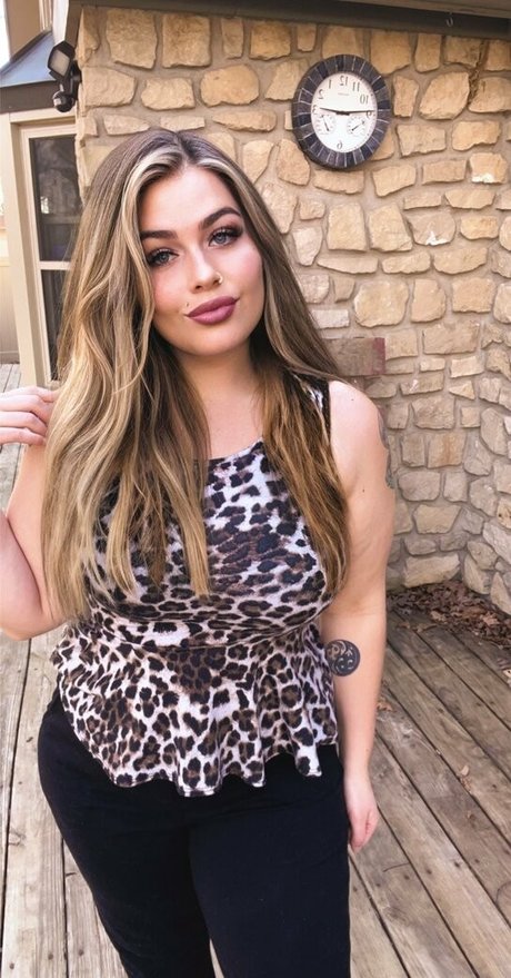 stepsiblings actress img