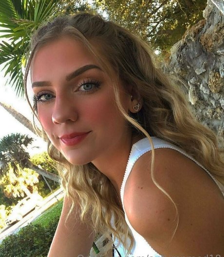 Autumnreed18 model sexy archive