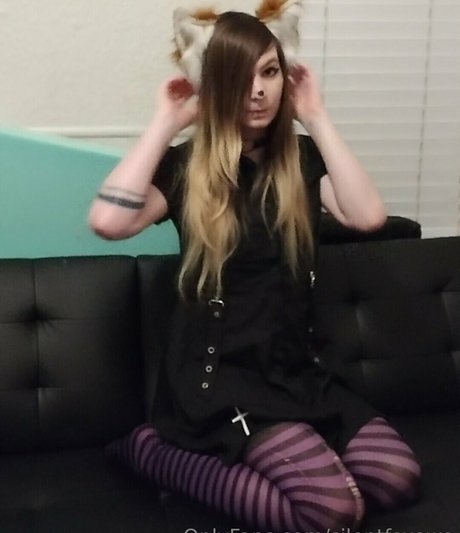 silentfoxowo xxx pornstar images