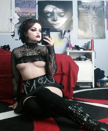 Girlbossnian erotic actress galleries