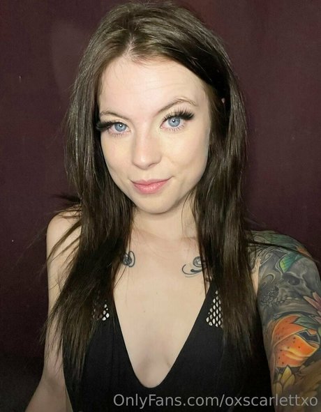 scarlettbabyxxxo naked pornstar photos