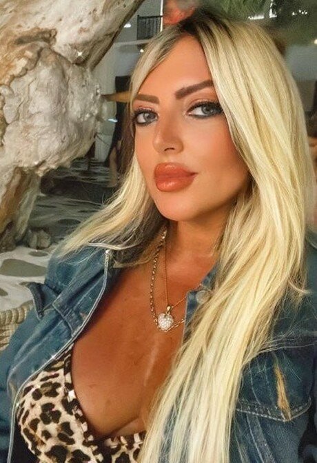 Flaviana Basta model best galleries