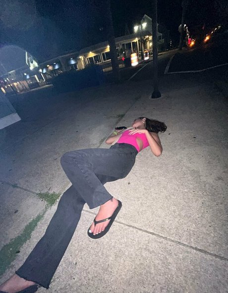 elfyprincess209 free actress photos